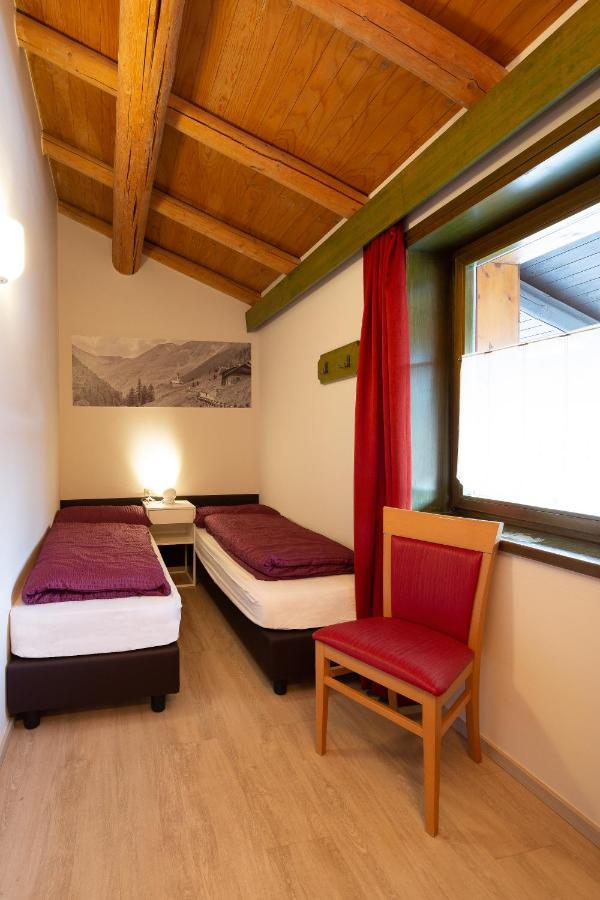 Casa Marcos Lägenhet Livigno Exteriör bild